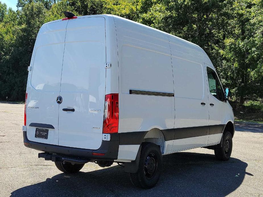 new 2024 Mercedes-Benz Sprinter 2500 car, priced at $72,115