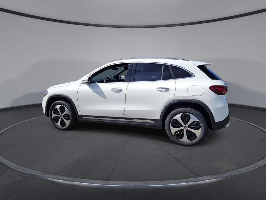 new 2024 Mercedes-Benz GLA 250 car, priced at $49,985