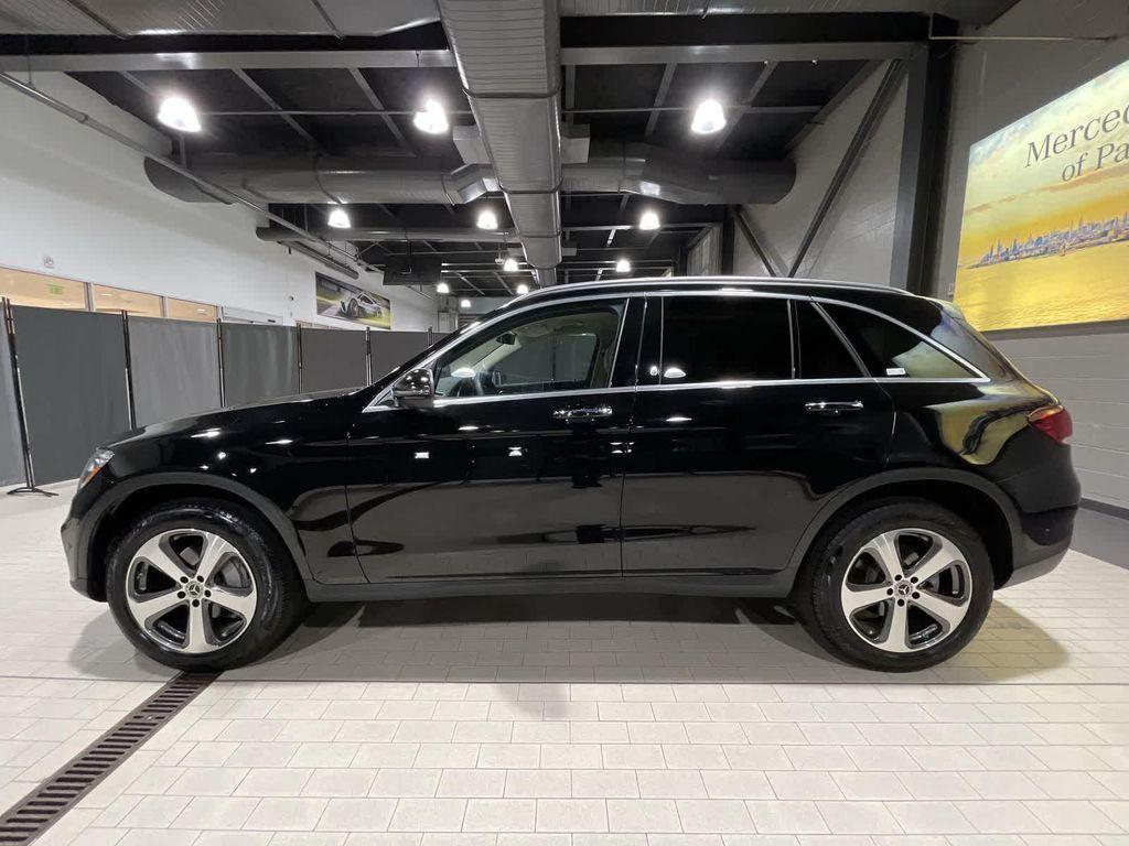 used 2022 Mercedes-Benz GLC 300 car, priced at $36,025