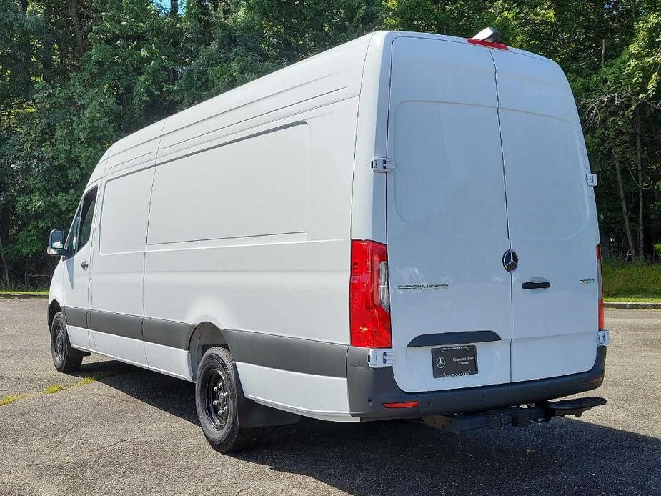 new 2024 Mercedes-Benz Sprinter 3500 car, priced at $73,108