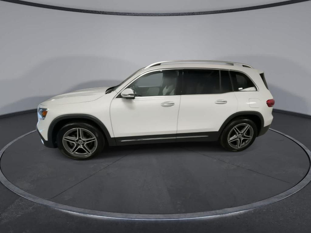 used 2022 Mercedes-Benz GLB 250 car, priced at $34,099