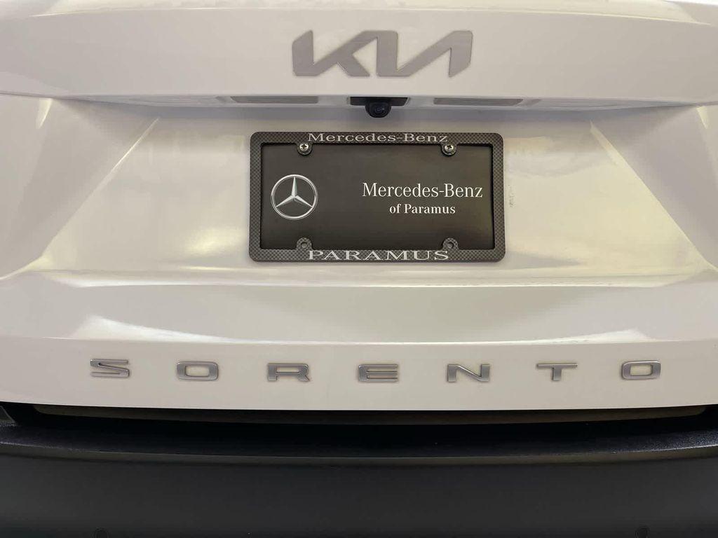 used 2022 Kia Sorento car, priced at $26,225