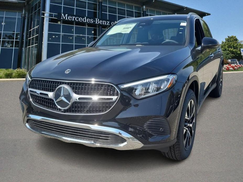 new 2025 Mercedes-Benz GLC 350e car, priced at $62,050