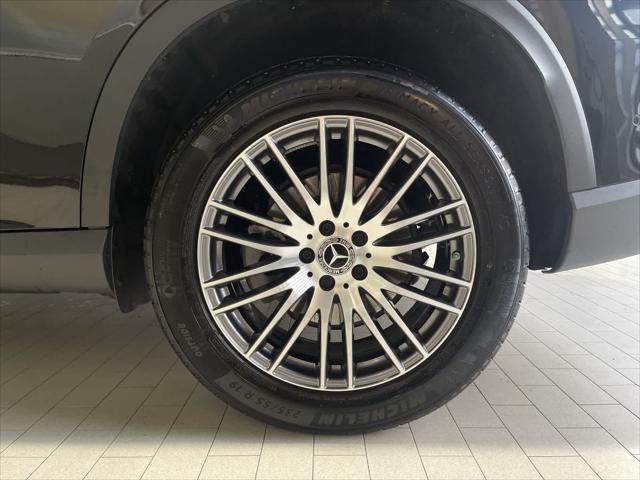 used 2024 Mercedes-Benz GLC 300 car, priced at $48,073