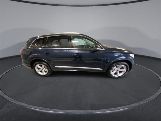 used 2023 Audi Q7 car, priced at $46,498