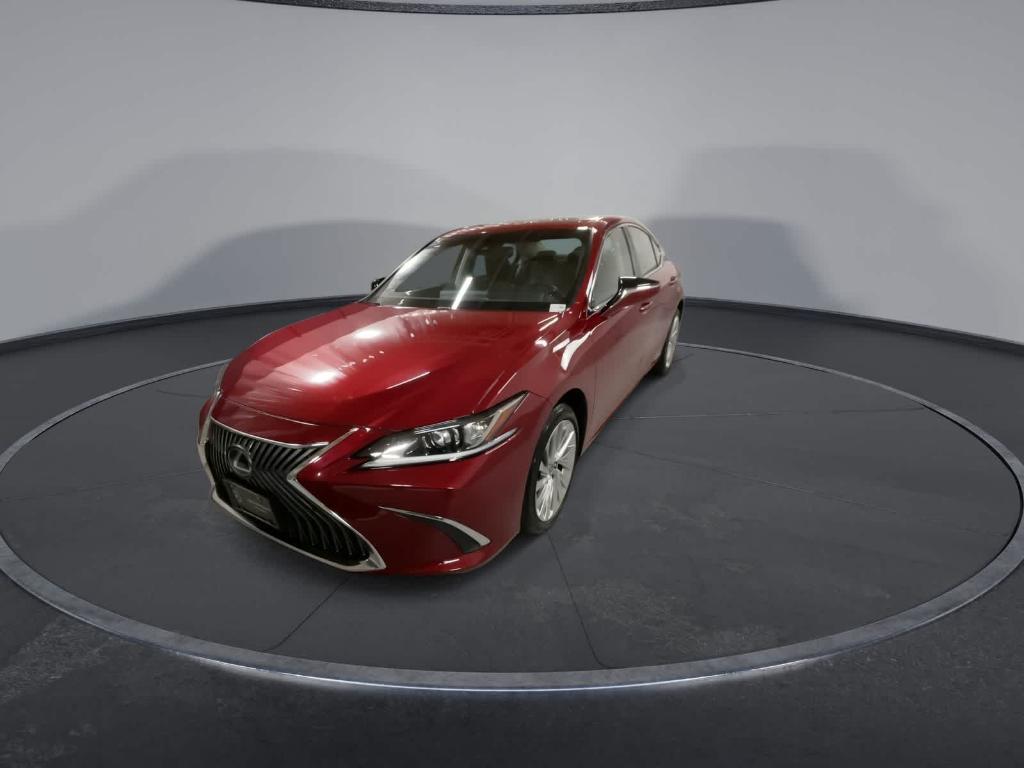 used 2019 Lexus ES 300h car, priced at $28,364