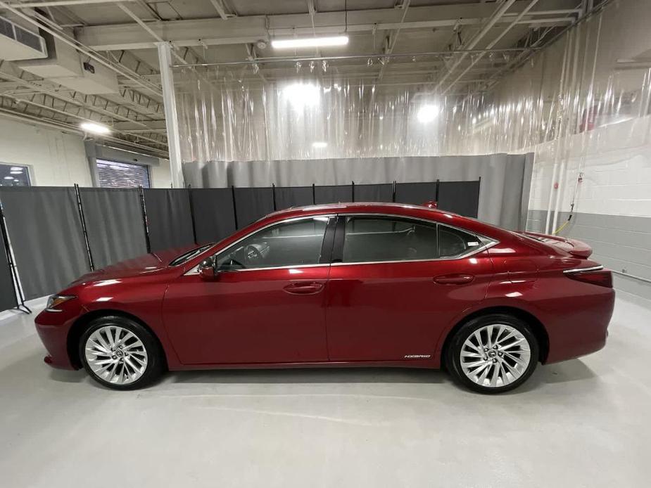 used 2019 Lexus ES 300h car, priced at $28,364