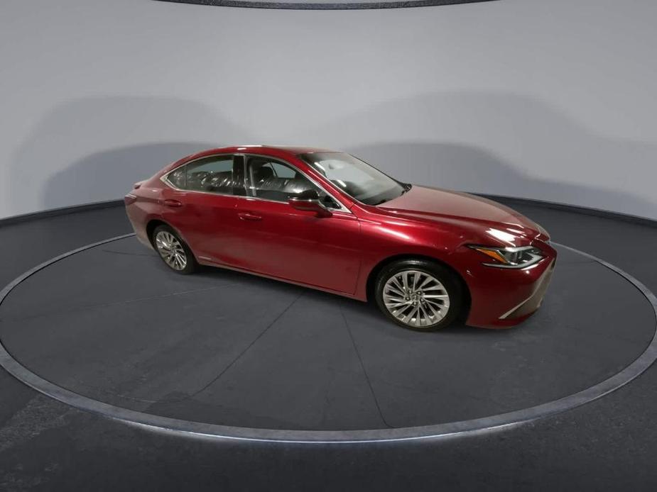 used 2019 Lexus ES 300h car, priced at $28,364