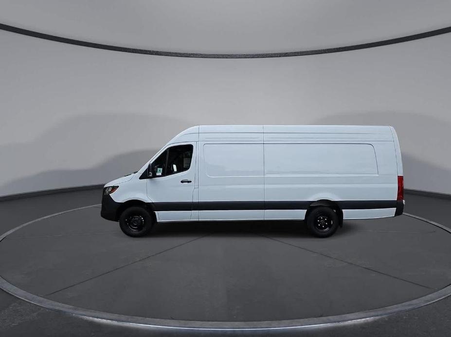 new 2024 Mercedes-Benz Sprinter 3500 car, priced at $73,108