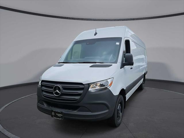 new 2024 Mercedes-Benz Sprinter 3500 car, priced at $73,108