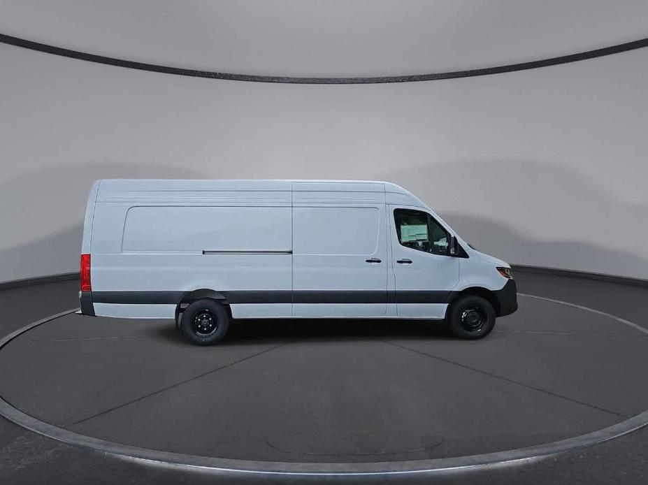 new 2024 Mercedes-Benz Sprinter 3500 car, priced at $73,108