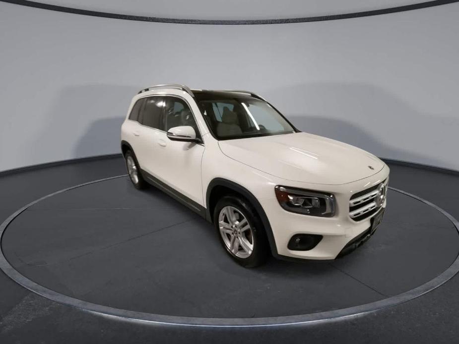 used 2021 Mercedes-Benz GLB 250 car, priced at $27,682