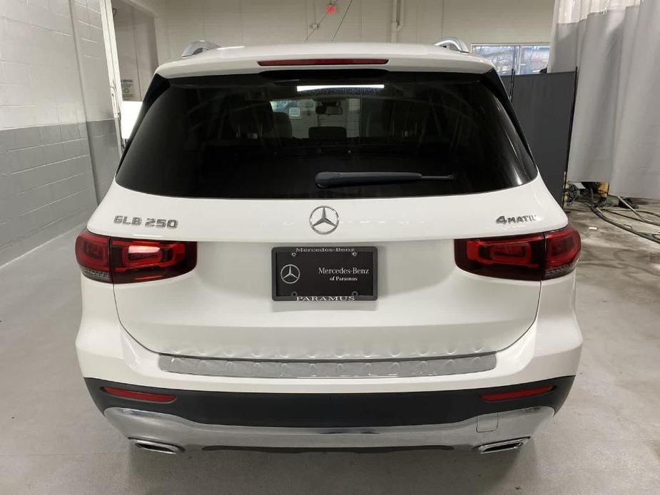 used 2021 Mercedes-Benz GLB 250 car, priced at $27,682