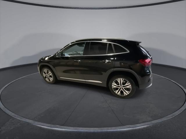 used 2025 Mercedes-Benz GLA 250 car, priced at $41,998