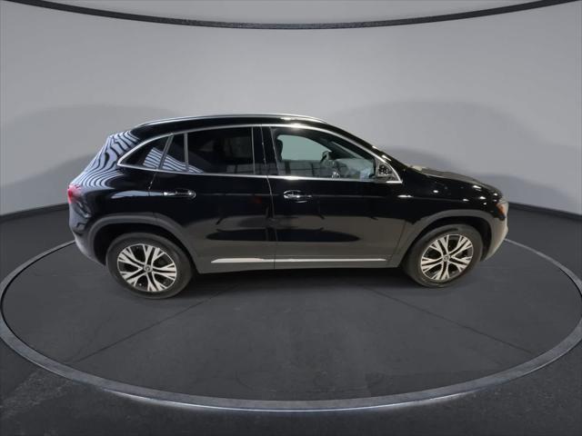 used 2025 Mercedes-Benz GLA 250 car, priced at $41,998