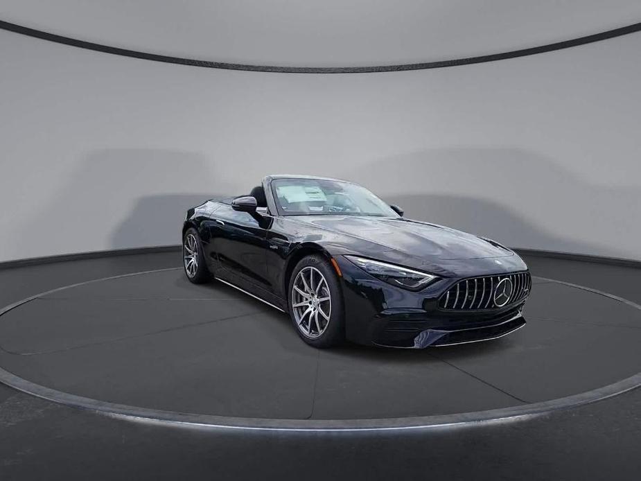 new 2024 Mercedes-Benz AMG SL 43 car