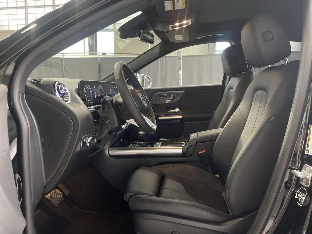 used 2025 Mercedes-Benz GLA 250 car, priced at $41,997