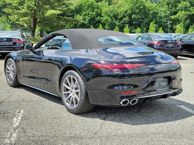 new 2024 Mercedes-Benz AMG SL 43 car, priced at $111,665