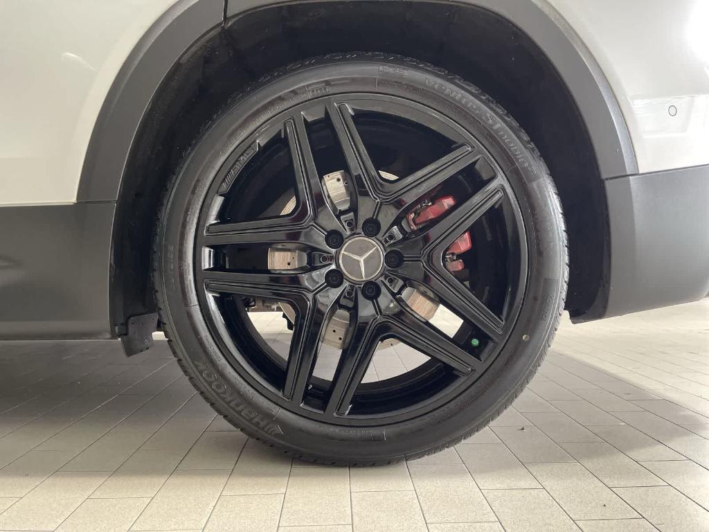 used 2021 Mercedes-Benz AMG GLB 35 car, priced at $38,297