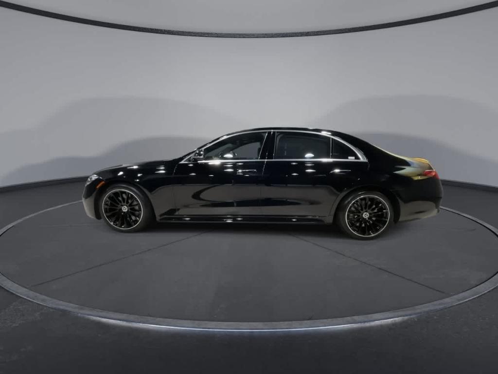 used 2022 Mercedes-Benz S-Class car, priced at $71,200