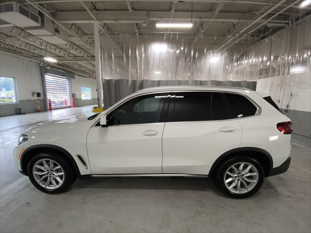 used 2022 BMW X5 car, priced at $39,994