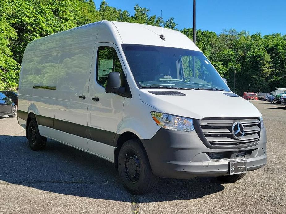 new 2024 Mercedes-Benz Sprinter 2500 car, priced at $66,712