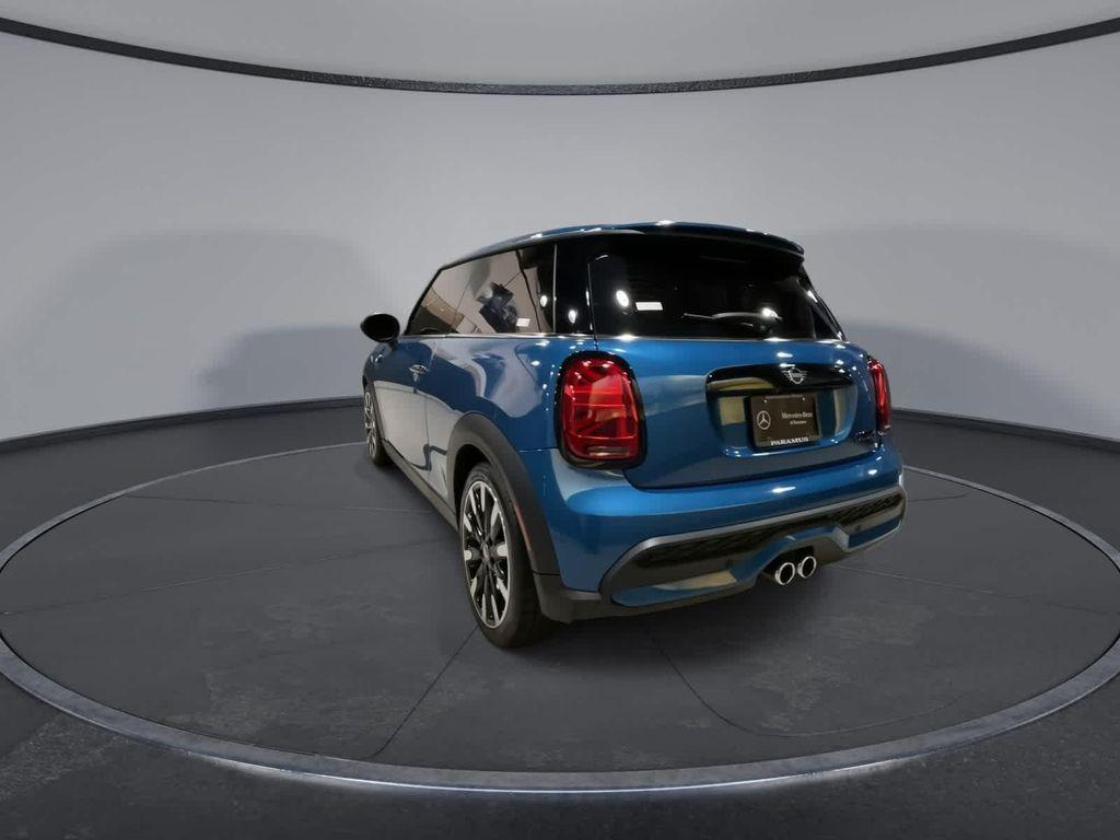 used 2023 MINI Hardtop car, priced at $24,726