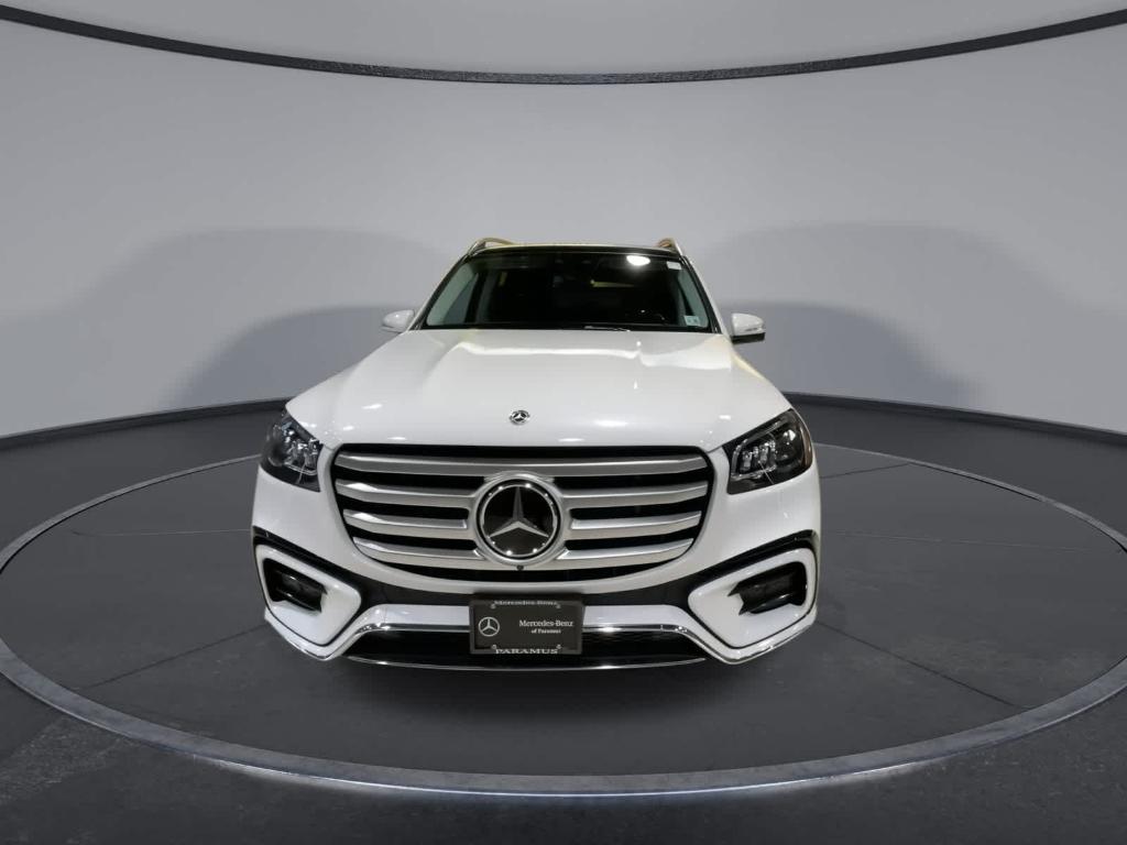 used 2025 Mercedes-Benz GLS 450 car, priced at $89,998