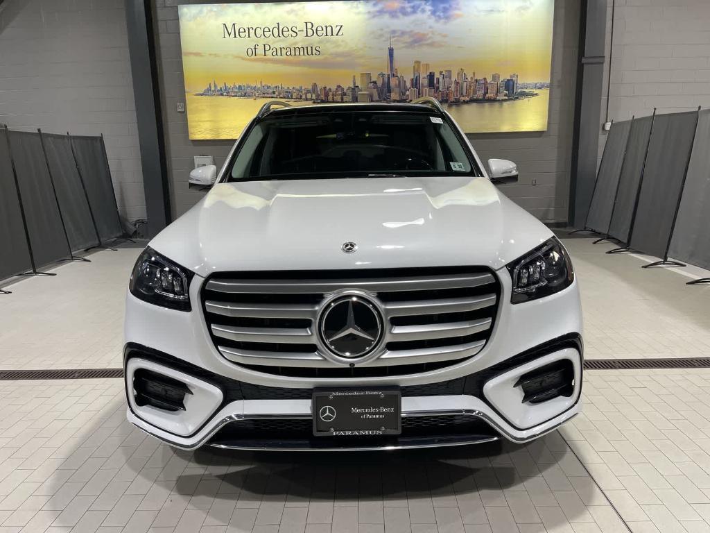 used 2025 Mercedes-Benz GLS 450 car, priced at $89,998