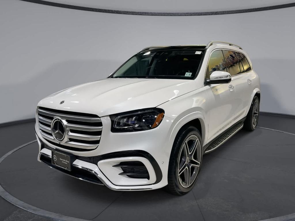 used 2025 Mercedes-Benz GLS 450 car, priced at $89,998