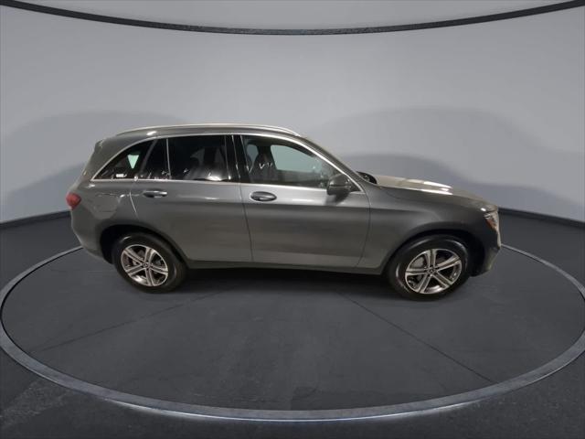 used 2020 Mercedes-Benz GLC 300 car, priced at $28,998