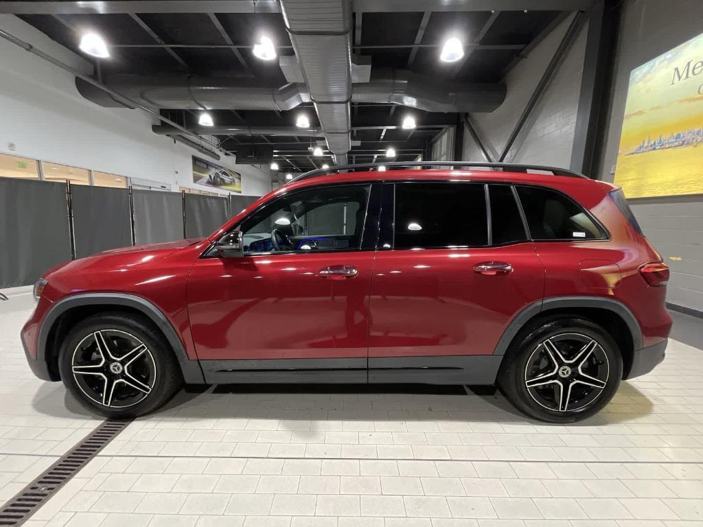 used 2021 Mercedes-Benz GLB 250 car, priced at $28,596