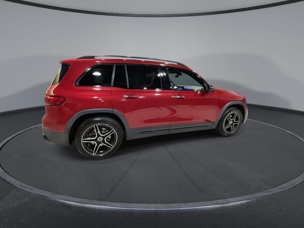 used 2021 Mercedes-Benz GLB 250 car, priced at $28,596