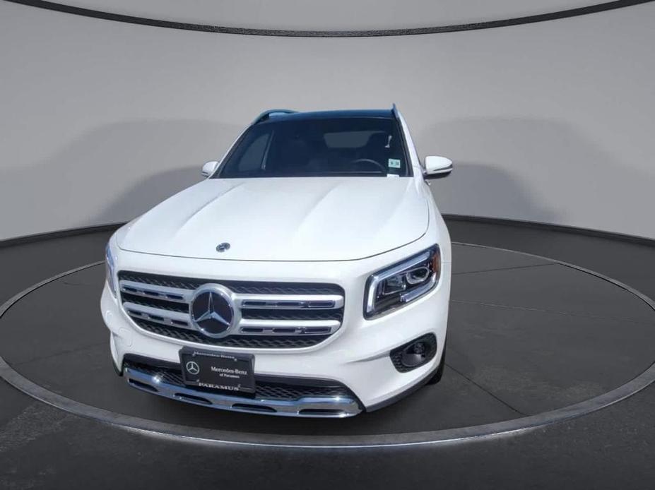 used 2023 Mercedes-Benz GLB 250 car, priced at $40,998