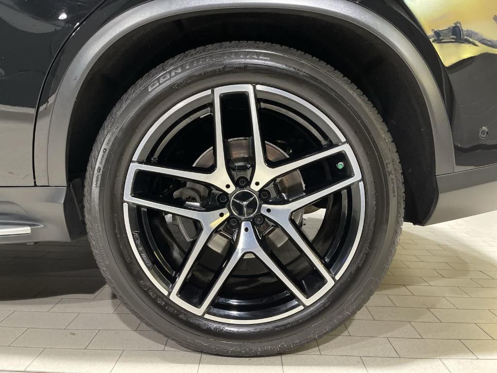 used 2019 Mercedes-Benz AMG GLE 43 car, priced at $39,451