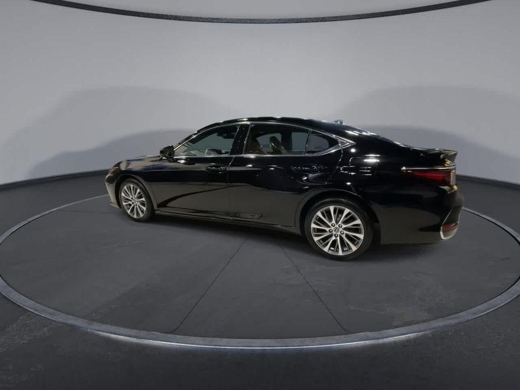 used 2021 Lexus ES 250 car, priced at $25,277
