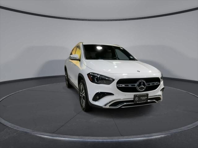 used 2025 Mercedes-Benz GLA 250 car, priced at $39,998