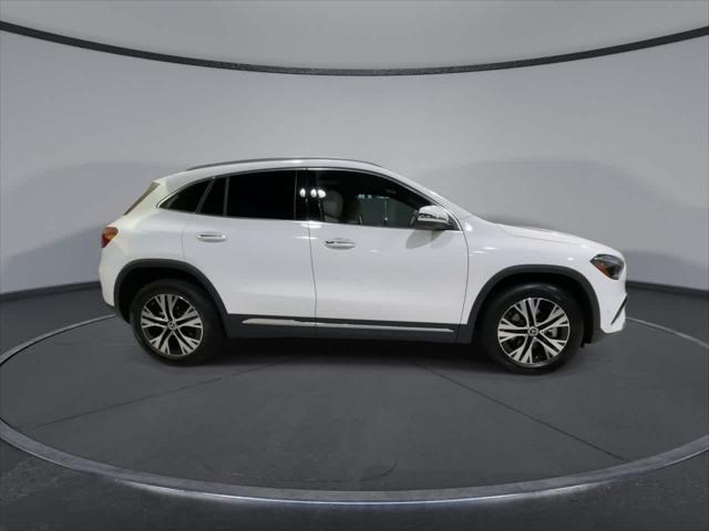 used 2025 Mercedes-Benz GLA 250 car, priced at $39,998