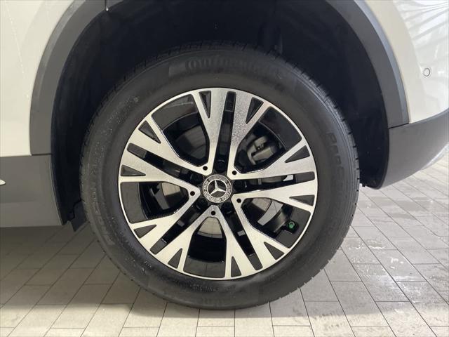 used 2025 Mercedes-Benz GLA 250 car, priced at $40,998