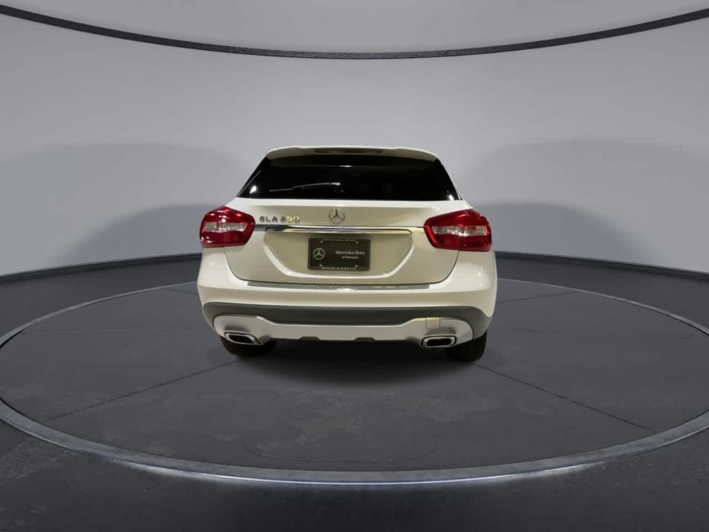 used 2018 Mercedes-Benz GLA 250 car, priced at $15,098