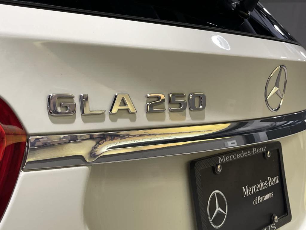 used 2018 Mercedes-Benz GLA 250 car, priced at $15,098