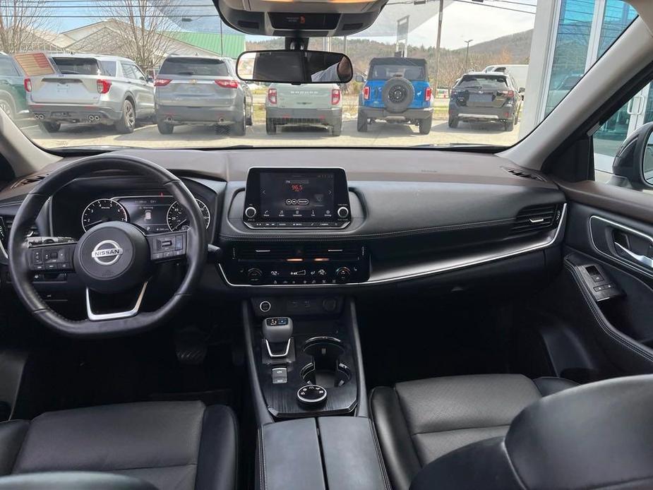 used 2021 Nissan Rogue car, priced at $21,977