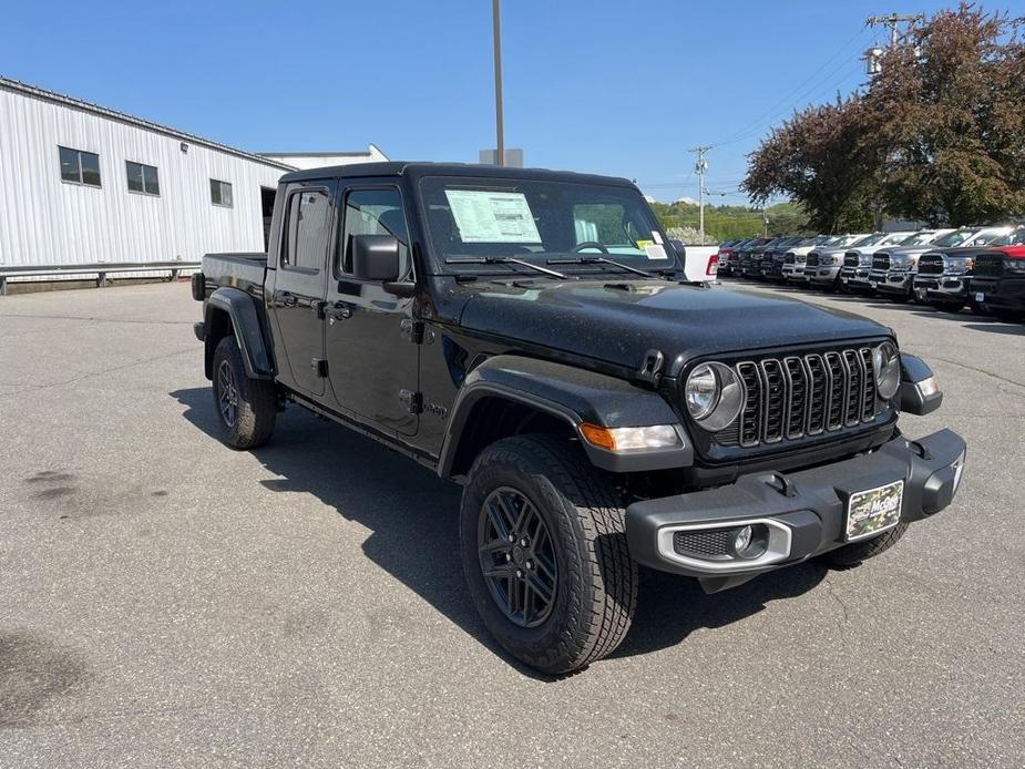 new 2024 Jeep Gladiator car, priced at $49,590