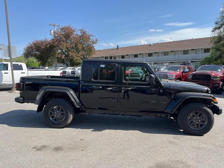 new 2024 Jeep Gladiator car, priced at $49,590