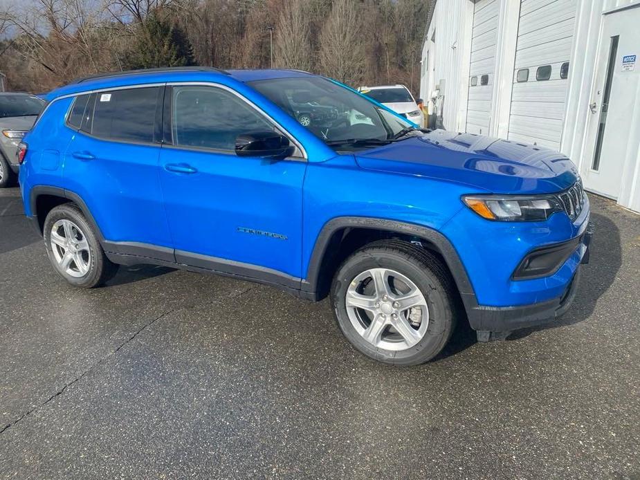new 2024 Jeep Compass car, priced at $33,560