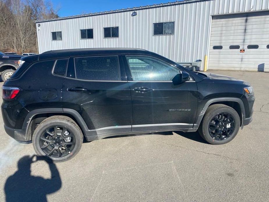 new 2024 Jeep Compass car, priced at $29,005
