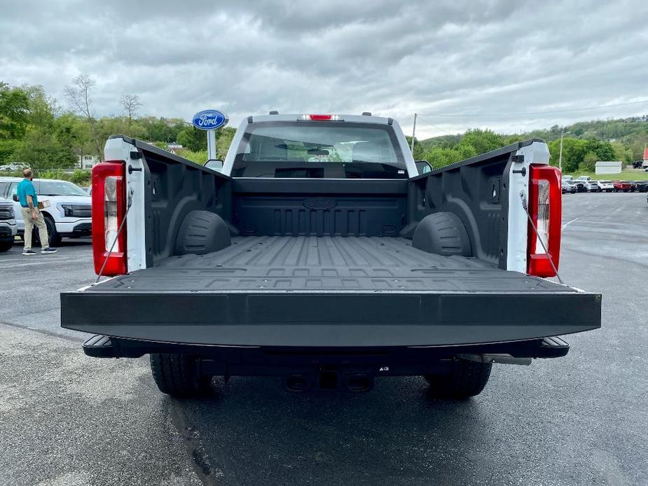 new 2023 Ford F-350 car, priced at $62,035