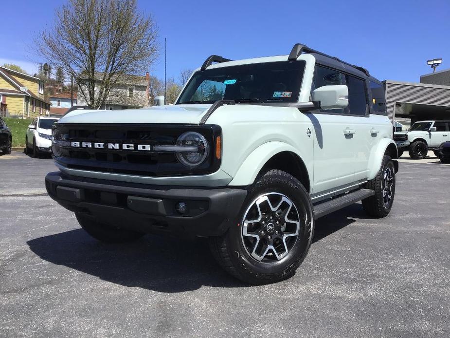 new 2024 Ford Bronco car, priced at $56,285