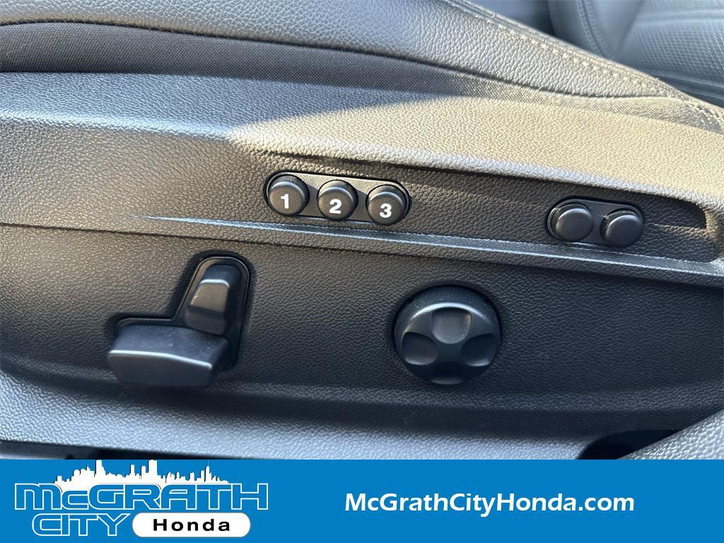 used 2022 Alfa Romeo Giulia car, priced at $50,220