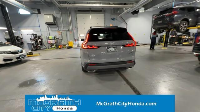 used 2023 Honda CR-V Hybrid car, priced at $31,042